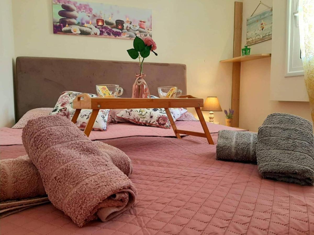 Central Square Appartment With Panoramic View Kalamata Ngoại thất bức ảnh